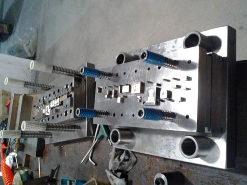 嘉黎模具制造-12